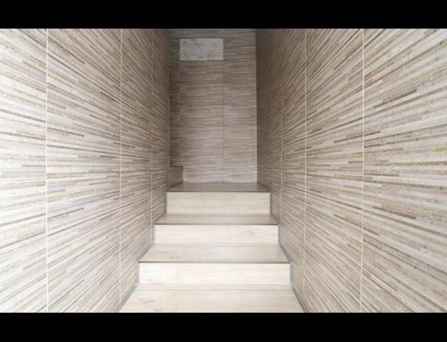 BUSINESS FOR SALE IN SELECTION PARK